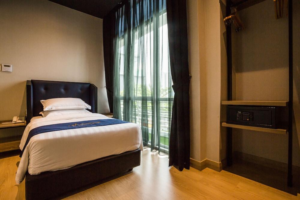 Manhattan Business Ttdi 3* Kuala Lumpur