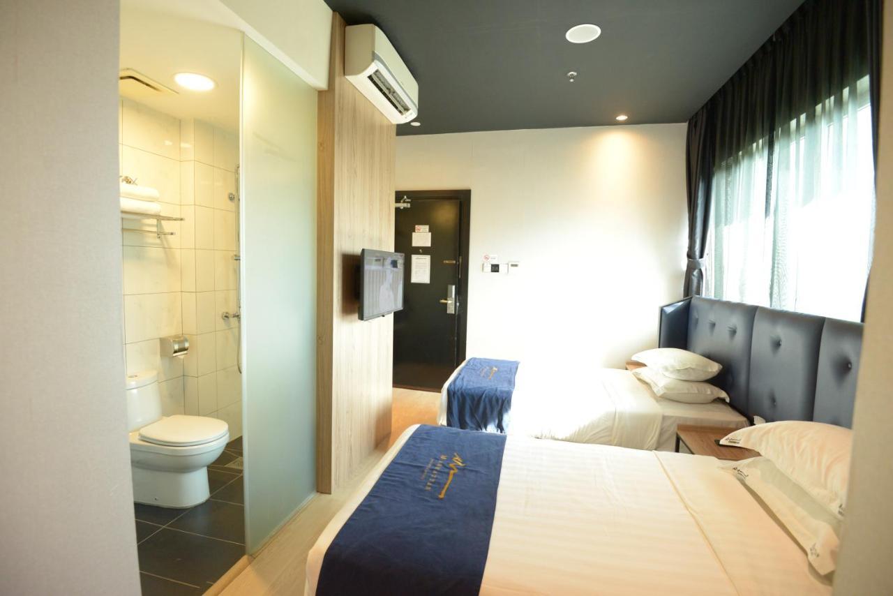 Manhattan Business Ttdi 3*